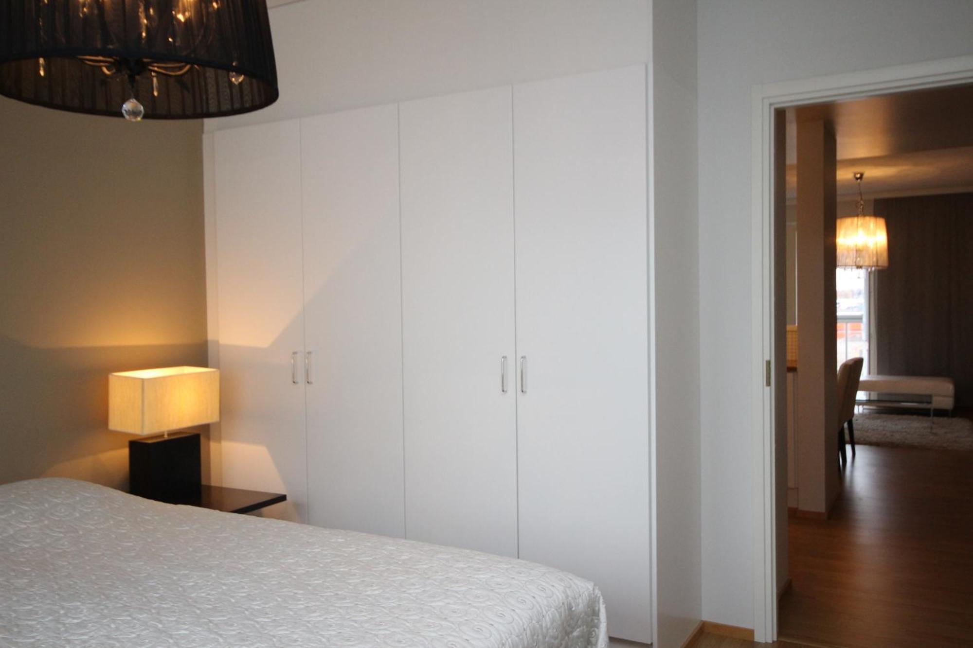 Gella Canalside Apartments With Sauna And Balcony In Address Saukonpaadenranta 4 Helsínquia Quarto foto